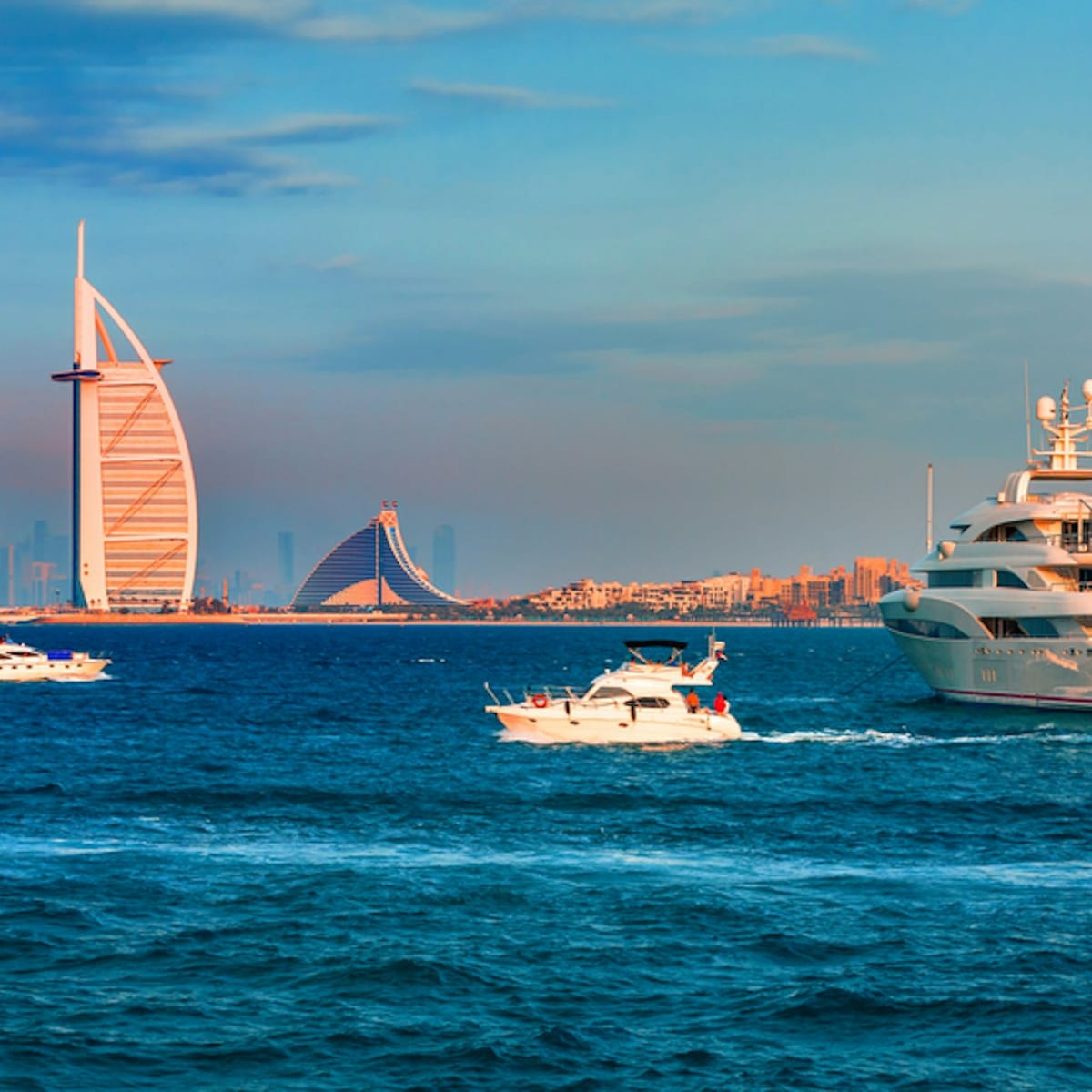 the-yellow-boats-99-min-premium-boat-tour-palm-burj-al-arab-dubai-marina_1